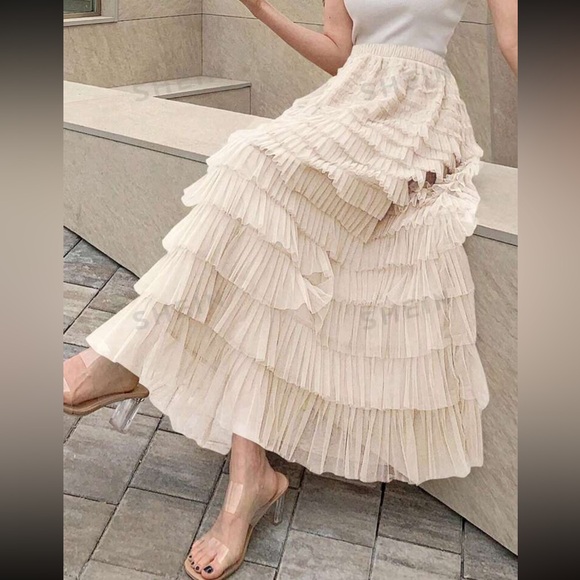 SHEIN ruffle skirt new with tags - Picture 4 of 9